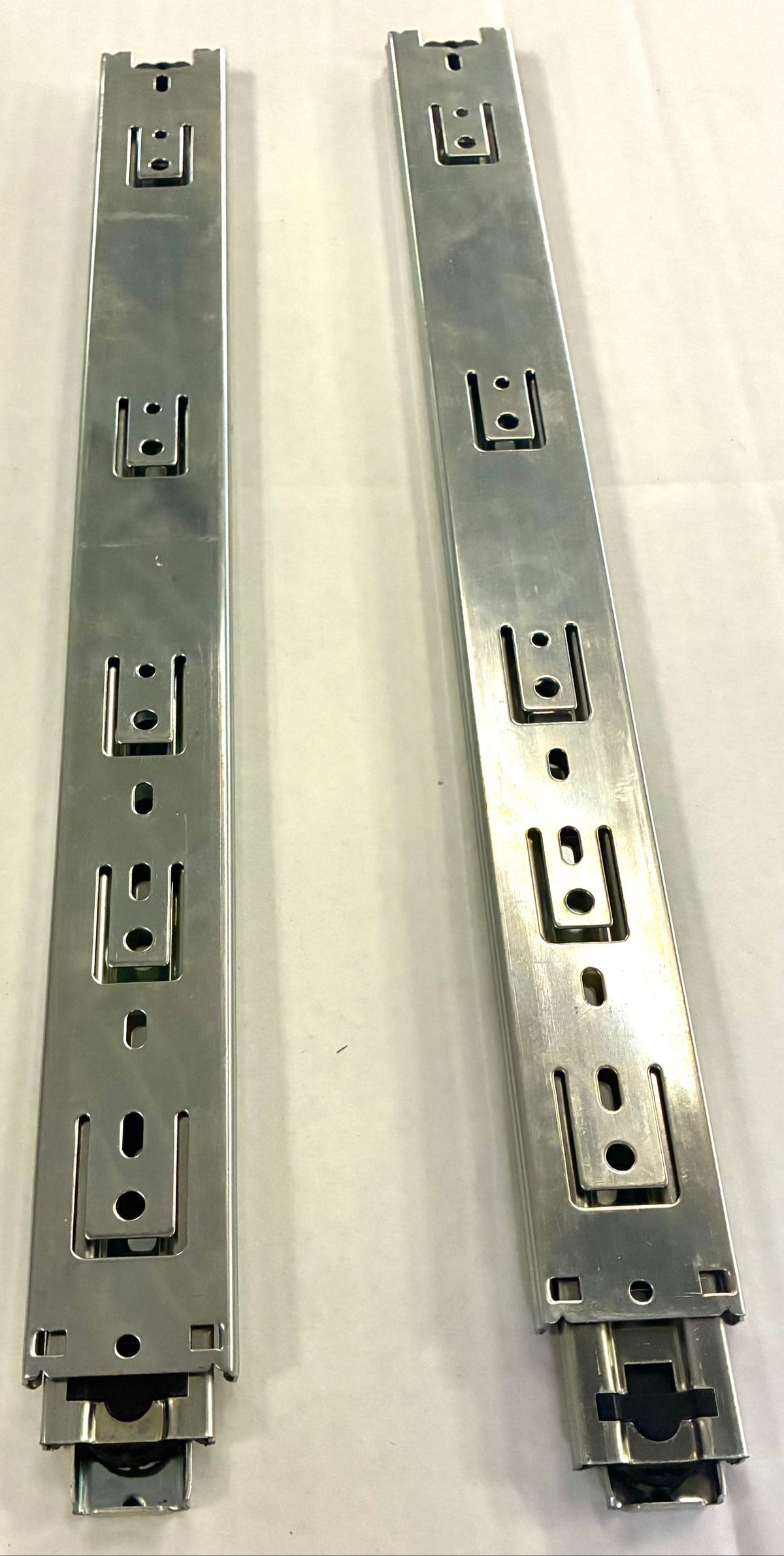 Fulterer FR 5000 drawer slides full mounting hole pattern, System 32 compatible