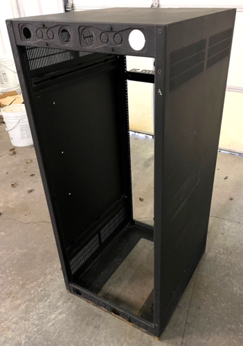 Middle Atlantic Products Rack Cabinet 27U Freestanding Black ERK-2725