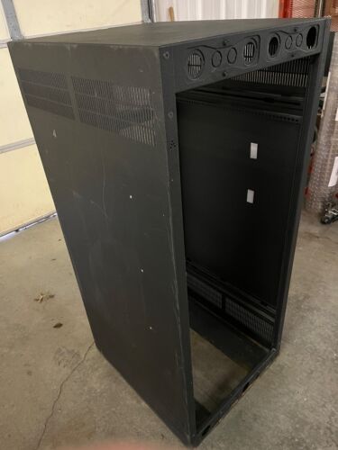 Middle Atlantic Products Rack Cabinet 27U Freestanding Black ERK-2725