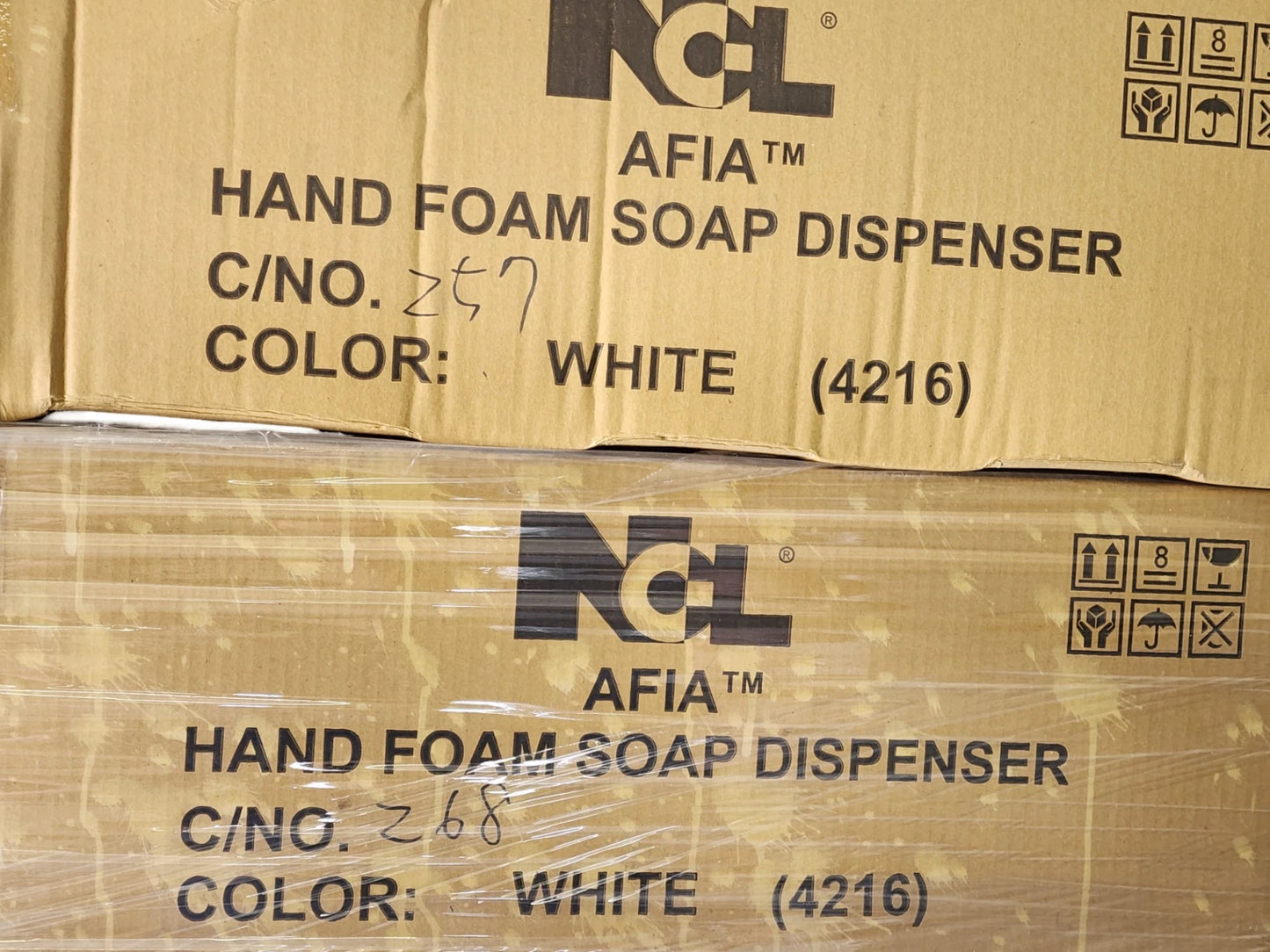 300 PC Pallet NCL Afia Manual Foam Soap Dispensers Black & White – 25 Cases
